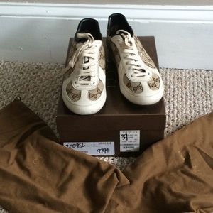 Used Gucci women sneakers